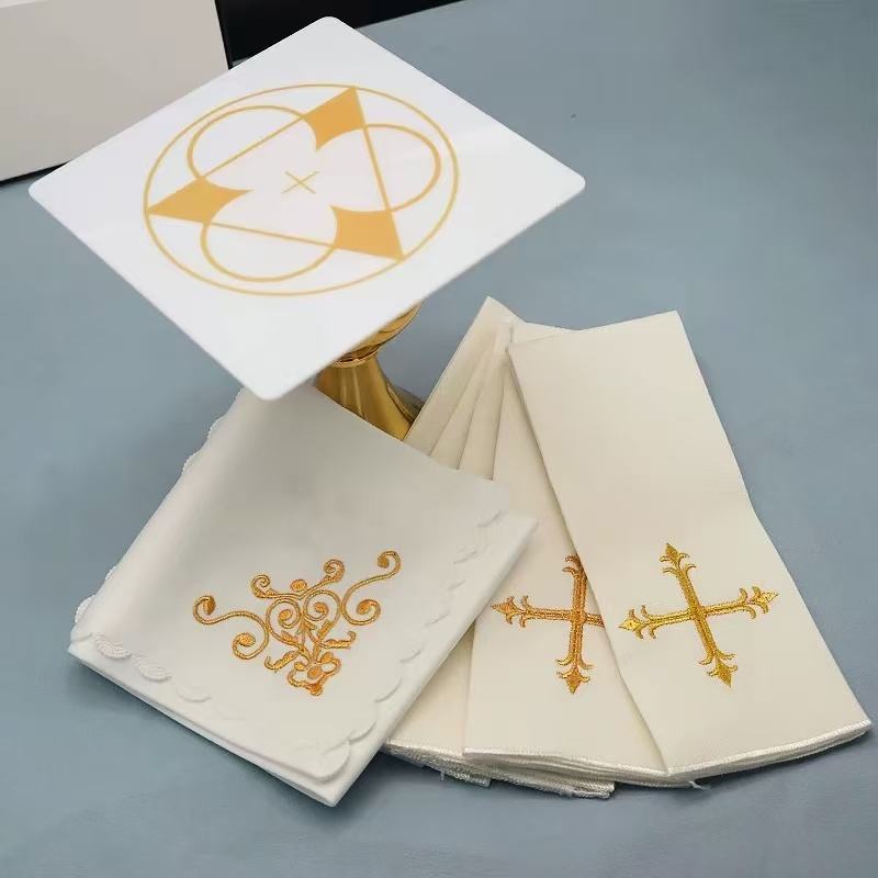 Embroidery Towel - Suministros para el Altar: Paño Corporal