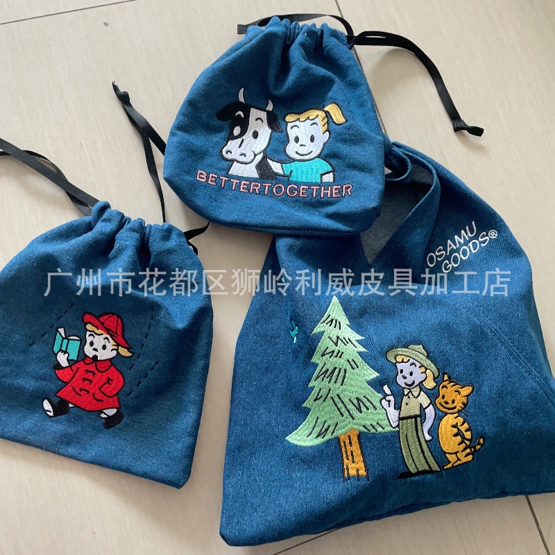Bolso de Mano de Mezclilla con - Embroidery Bag reseña y precio