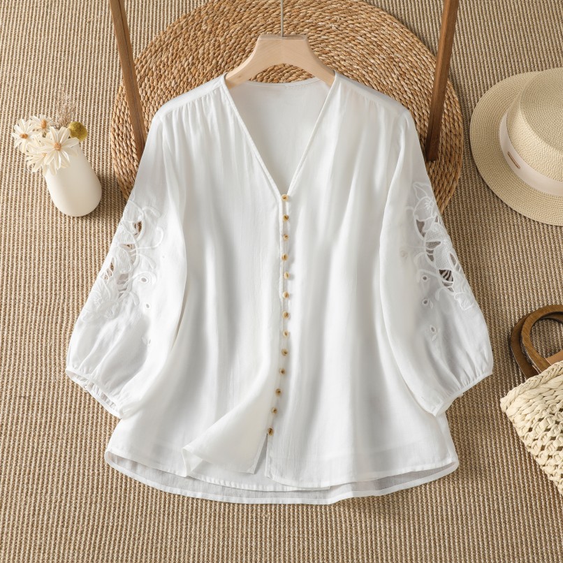 Camiseta Blanca de Diseño Casu - Embroidery Cardigan reseña y precio